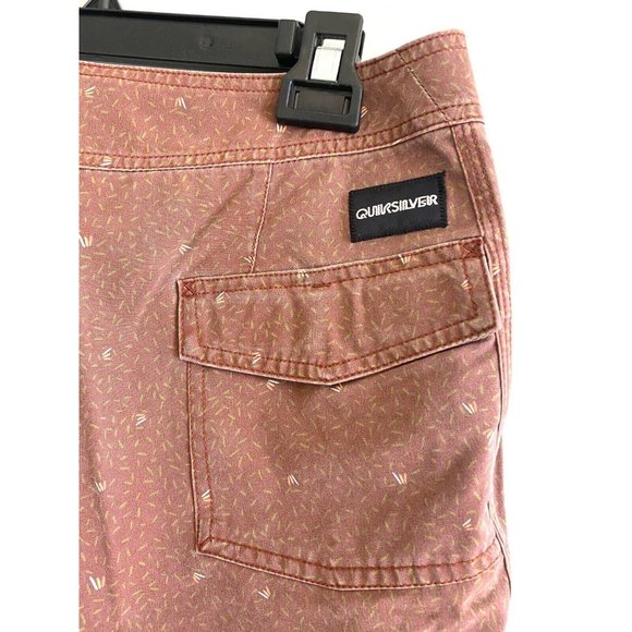 Quicksilver NWT $60 Highline Threads & Fin Henna  Boardshorts Men Swim S… - Picture 10 of 10